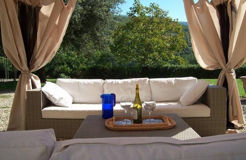 Castel Focognano House | 400 m² House ∙ 7 bedrooms ∙ 14 guests