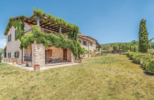 Narni House | 400 m² House ∙ 8 bedrooms ∙ 17 guests