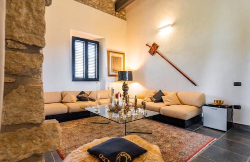 Gesturi Villa | 400 m² Villa ∙ 5 bedrooms ∙ 12 guests