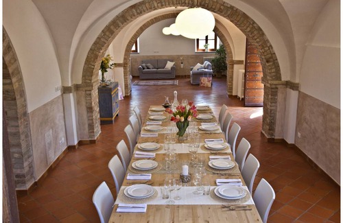 Ripatransone Villa | 400 m² Villa ∙ 7 bedrooms ∙ 18 guests
