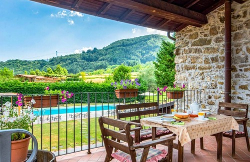 Colle Aprico Villa | 400 m² Villa ∙ 8 bedrooms ∙ 16 guests