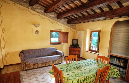 Fossombrone Villa | 400 m² Villa ∙ 5 bedrooms ∙ 16 guests