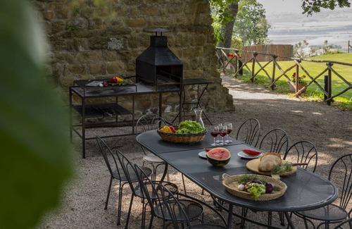 Paciano House | 412 m² House ∙ 6 bedrooms ∙ 12 guests