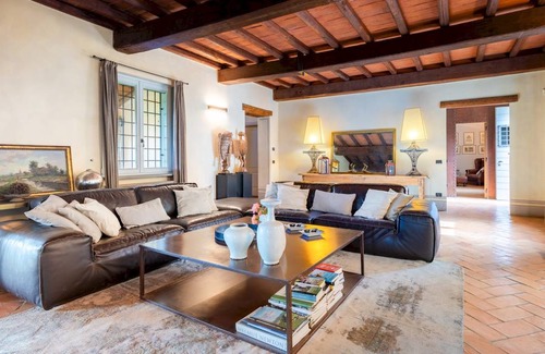 Carpeneto Villa | 415 m² Villa ∙ 4 bedrooms ∙ 9 guests