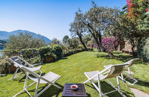 Recco Villa | 430 m² Villa ∙ 6 bedrooms ∙ 12 guests
