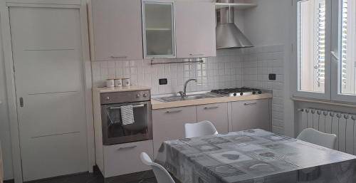 L'Aquila Apartment | 45 m² Apartment ∙ 2 bedrooms ∙ 3 guests