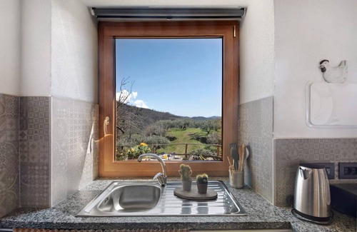 San Colombano Certenoli House | 45 m² House ∙ 1 bedroom ∙ 3 guests