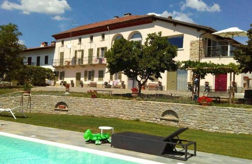 Acqui Terme House | 48 m² Farmhouse ∙ 127 guests