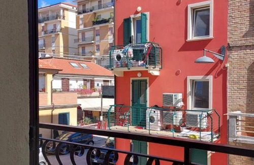 San Benedetto del Tronto Bed & Breakfast | 50 m² Bed and breakfast ∙ 2 bedrooms ∙ 5 guests