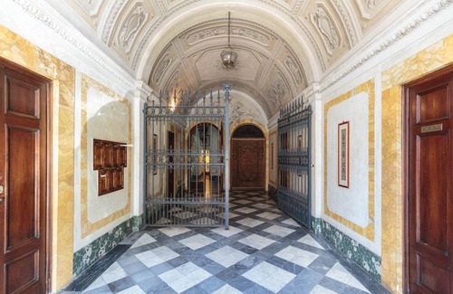 Lucca Historical Center Apartment | 50 m² Apartment ∙ 1 bedroom ∙ 2 guests