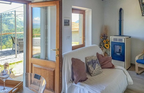 San Rocco in Turrite House | 50 m² House ∙ 1 bedroom ∙ 4 guests