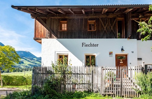 Sarntal Apartment | 52 m² Apartment ∙ 2 bedrooms ∙ 5 guests