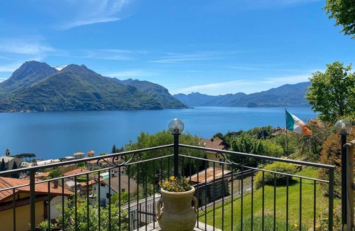 Santa Maria - Rezzonico Apartment | 54 m² Apartment ∙ 1 bedroom ∙ 3 guests