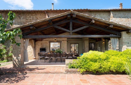 San Giovanni A Cerreto Villa | 540 m² Villa ∙ 6 bedrooms ∙ 12 guests