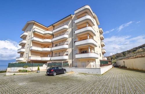 Vibo Valentia Apartment | 55 m² Apartment ∙ 1 bedroom ∙ 4 guests