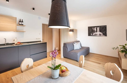 Barbiano Apartment | 55 m² Apartment ∙ 2 bedrooms ∙ 4 guests