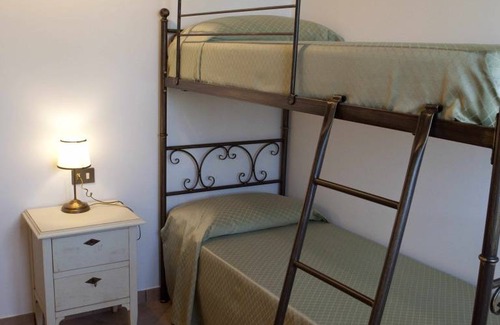 Mosciano Sant'Angelo House | 55 m² House ∙ 2 bedrooms ∙ 5 guests