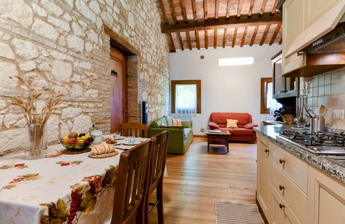 Longare Apartment | 60 m² Apartment ∙ 2 bedrooms ∙ 5 guests