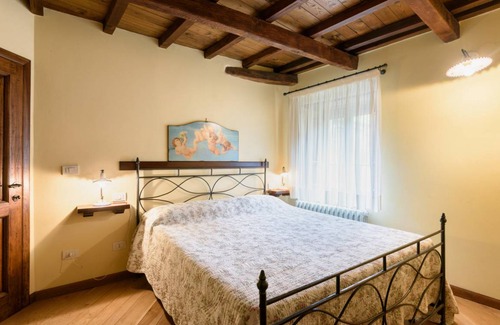 Raggiolo Apartment | 60 m² Apartment ∙ 2 bedrooms ∙ 4 guests