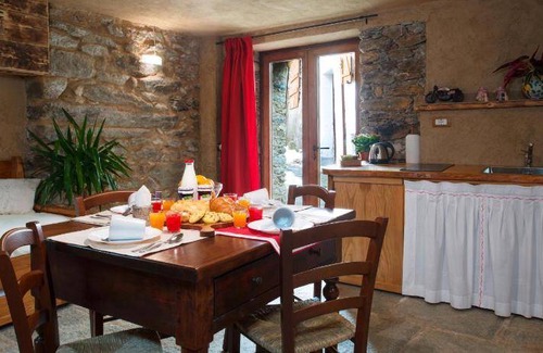 Frassinetto Apartment | 60 m² Apartment ∙ 4 guests