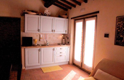 San Brizio House | 60 m² Farmhouse ∙ 4 guests