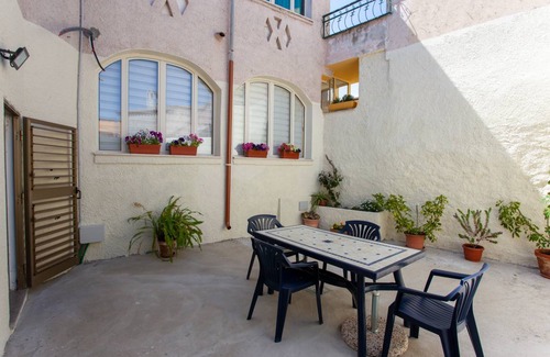 Irgoli House | 60 m² House ∙ 1 bedroom ∙ 4 guests