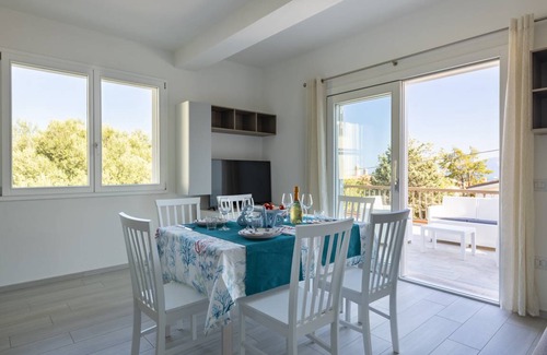 Cala Gonone House | 60 m² House ∙ 2 bedrooms ∙ 6 guests