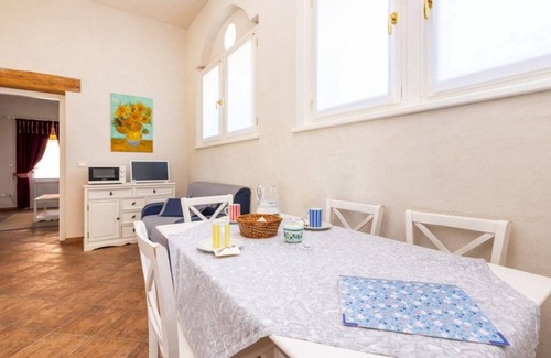 Strassoldo Apartment | 63 m² Apartment ∙ 2 bedrooms ∙ 5 guests