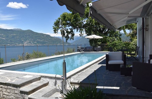 Porto Valtravaglia Apartment | 65 m² Apartment ∙ 1 bedroom ∙ 4 guests