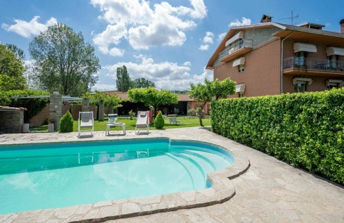 Castagnole delle Lanze Apartment | 70 m² Apartment ∙ 2 bedrooms ∙ 4 guests