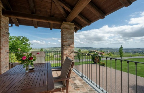 Castagnole delle Lanze Other | 70 m² Accommodation ∙ 1 bedroom ∙ 4 guests