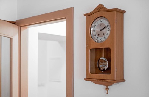 Feldthurns Apartment | 70 m² Apartment ∙ 1 bedroom ∙ 5 guests