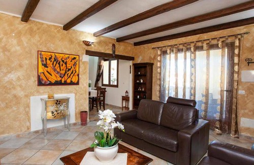 San Teodoro City Centre Apartment | 70 m² Apartment ∙ 2 bedrooms ∙ 4 guests