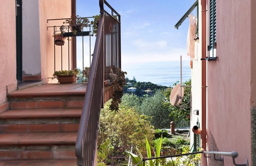 Lavagna House | 70 m² House ∙ 2 bedrooms ∙ 3 guests
