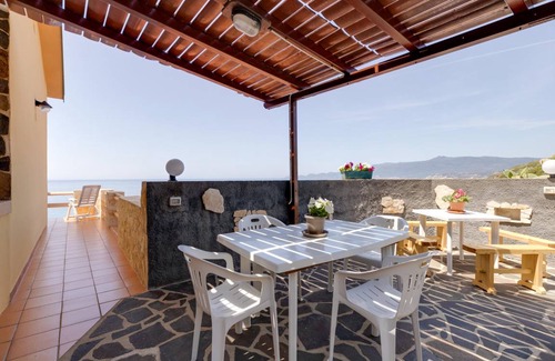 Santa Maria del Mare House | 70 m² House ∙ 2 bedrooms ∙ 5 guests