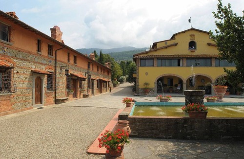 San Donato in Fronzano Resort | 70 m² Resort ∙ 2 bedrooms ∙ 4 guests
