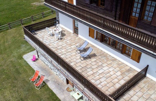 Sarre Apartment | 75 m² Apartment ∙ 2 bedrooms ∙ 4 guests