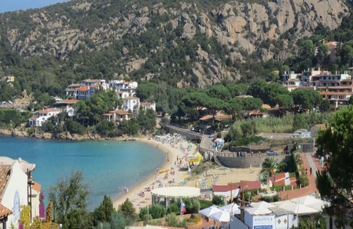 Baja Sardinia Apartment | 75 m² Apartment ∙ 3 bedrooms ∙ 5 guests