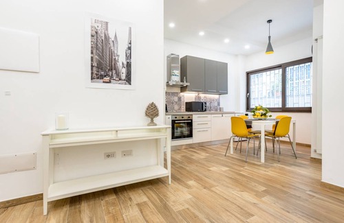 Vomero Apartment | 75 m² Apartment ∙ 2 bedrooms ∙ 4 guests