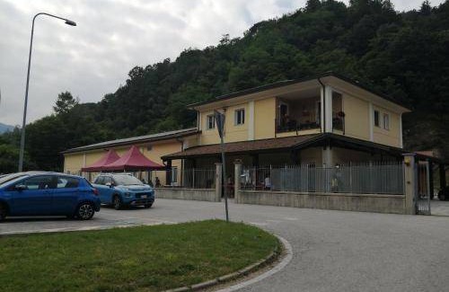 Brossasco Apartment | 75 m² Apartment ∙ 2 bedrooms ∙ 10 guests