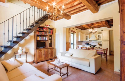 Saturnana House | 75 m² House ∙ 1 bedroom ∙ 4 guests