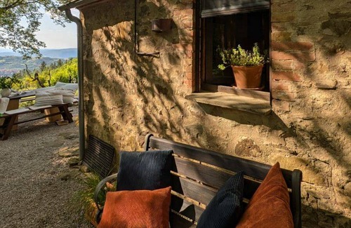 Seggiano House | 75 m² House ∙ 2 bedrooms ∙ 4 guests