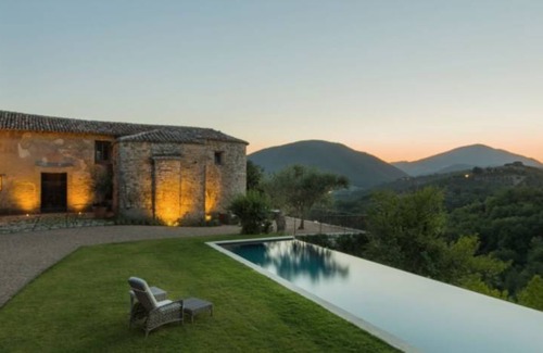 Magione Villa | 750 m² Villa ∙ 10 bedrooms ∙ 20 guests