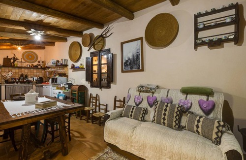 Paulilatino House | 80 m² House ∙ 2 bedrooms ∙ 5 guests