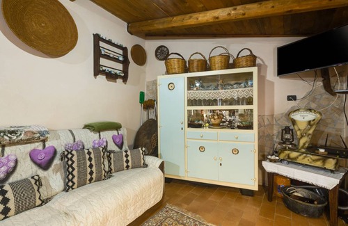Paulilatino House | 80 m² House ∙ 2 bedrooms ∙ 5 guests