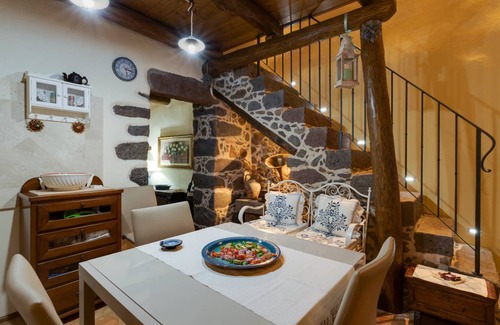 Paulilatino House | 80 m² House ∙ 2 bedrooms ∙ 5 guests