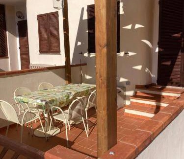 Calasetta House | 80 m² House ∙ 2 bedrooms ∙ 5 guests