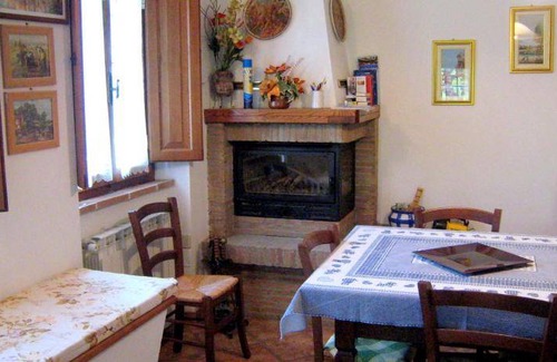 Chiusdino House | 80 m² House ∙ 2 bedrooms ∙ 4 guests