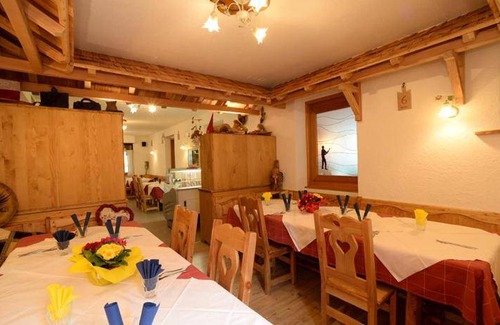 Caldes Apartment | 80 m² Serviced apartment ∙ 3 bedrooms ∙ 6 guests