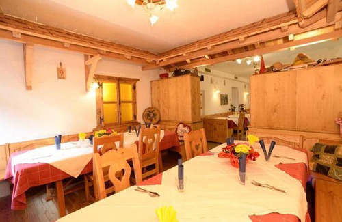 Caldes Apartment | 80 m² Serviced apartment ∙ 3 bedrooms ∙ 6 guests